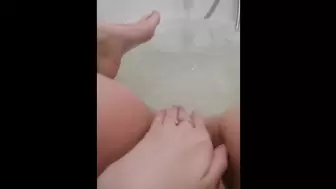 even in the bath I remain the same kinky whore