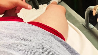 a stranger woman masturbated me on the train in the sleeping car