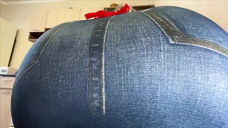 The home milf did not think that her stepson would be waiting for her to fuck in the booty