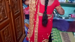 Desi sweetie housewife sary changing in home