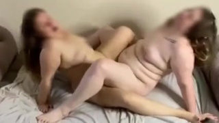 Girlfriends scissoring til they explosive squirt on their pussies