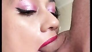 ASMR Blowjob Showing off how I Lick Balls with a Dick Cum in Throatpie
